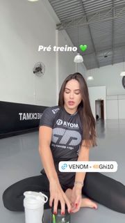Giovanna Eburneo feet photo 19