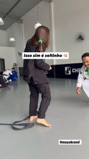 Giovanna Eburneo feet photo 17