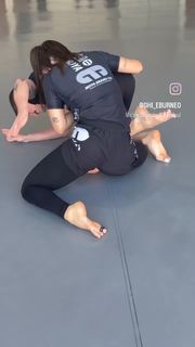 Giovanna Eburneo feet photo 4