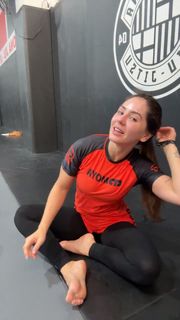 Giovanna Eburneo feet photo 11