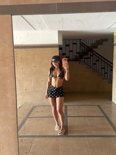 Giovanna Eburneo feet photo 4
