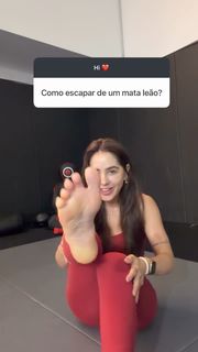 Giovanna Eburneo feet photo 19