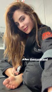 Giovanna Eburneo feet photo 19