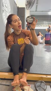 Giovanna Eburneo feet photo 3