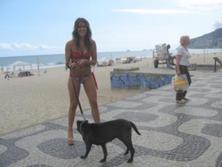 Giovanna Ewbank feet photo thumbnail