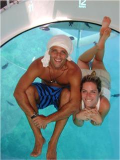 Giovanna Ewbank feet photo thumbnail