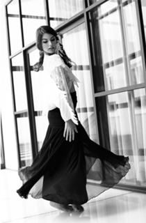 Giovanna Grigio feet photo thumbnail