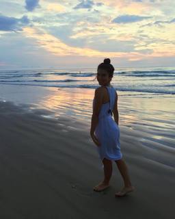 Giovanna Grigio feet photo thumbnail