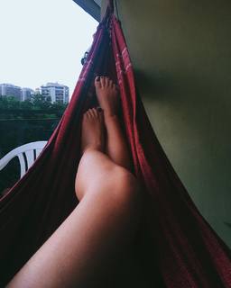 Giovanna Grigio feet photo thumbnail