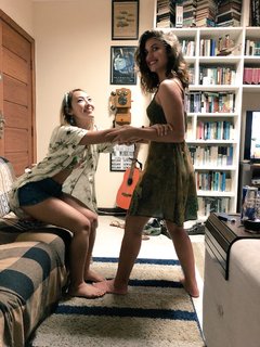 Giovanna Grigio feet photo thumbnail