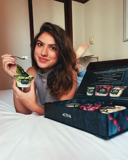 Giovanna Grigio feet photo thumbnail