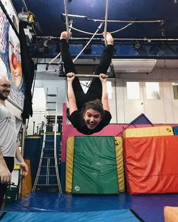 Giovanna Grigio feet photo thumbnail