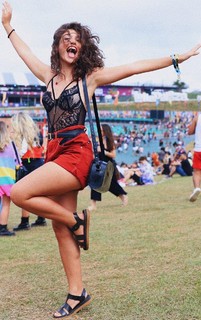 Giovanna Grigio feet photo thumbnail