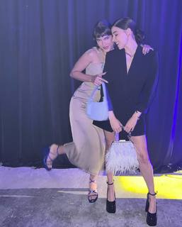 Giovanna Grigio feet photo thumbnail