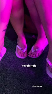 Giovanna Grigio feet photo thumbnail