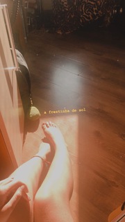 Giovanna Grigio feet photo thumbnail
