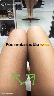 Giovanna Lancellotti feet photo thumbnail