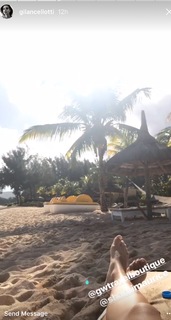Giovanna Lancellotti feet photo thumbnail