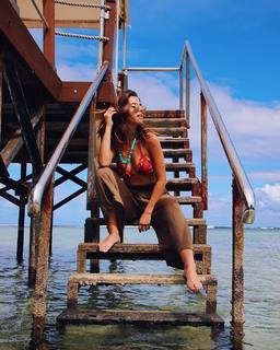 Giovanna Lancellotti feet photo thumbnail