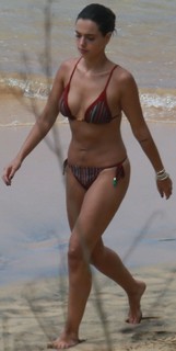Giovanna Lancellotti feet photo thumbnail