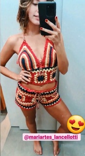 Giovanna Lancellotti feet photo thumbnail