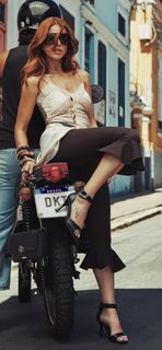 Giovanna Lancellotti feet photo 3