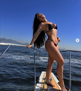 Giovanna Lima feet photo 2
