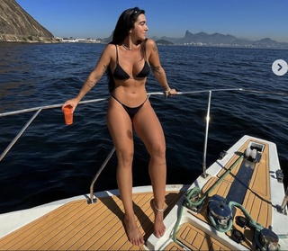 Giovanna Lima feet photo 20