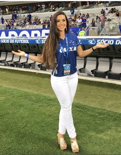 Giovanna Lima feet photo 16