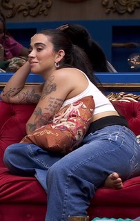 Giovanna Lima feet photo 1