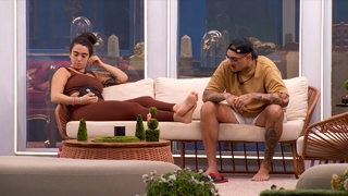 Giovanna Lima feet photo 3