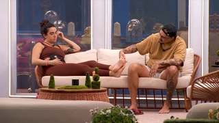 Giovanna Lima feet photo 2