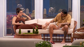Giovanna Lima feet photo 1