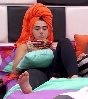 Giovanna Lima feet photo 8