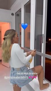 Gisela João feet photo 1