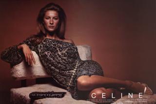 Gisele Bündchen feet photo thumbnail