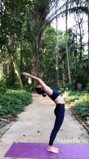 Giselle Batista feet photo 3