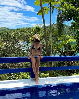 Giselle Batista feet photo 6