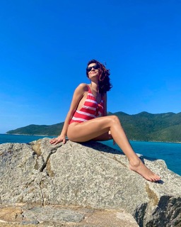Giselle Batista feet photo 9