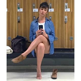 Giselle Itié feet photo thumbnail