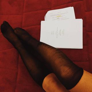 Giulia Buscacio feet photo thumbnail