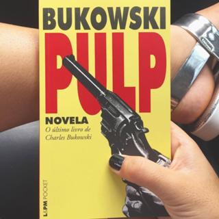 Giulia Buscacio feet photo thumbnail