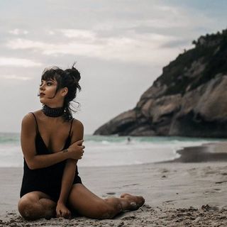 Giulia Buscacio feet photo thumbnail