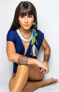 Giulia Buscacio feet photo thumbnail