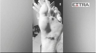 Giulia Buscacio feet photo thumbnail