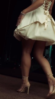 Giulia Buscacio feet photo thumbnail