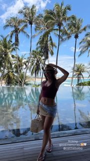 Giulia Buscacio feet photo 8