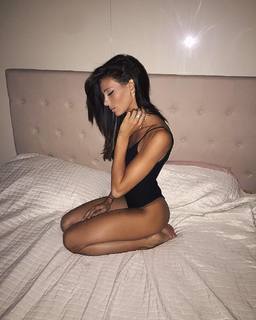 Giulia Calcaterra feet photo 9