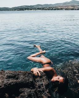 Giulia Calcaterra feet photo 4