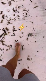 Giulia Calcaterra feet photo 8